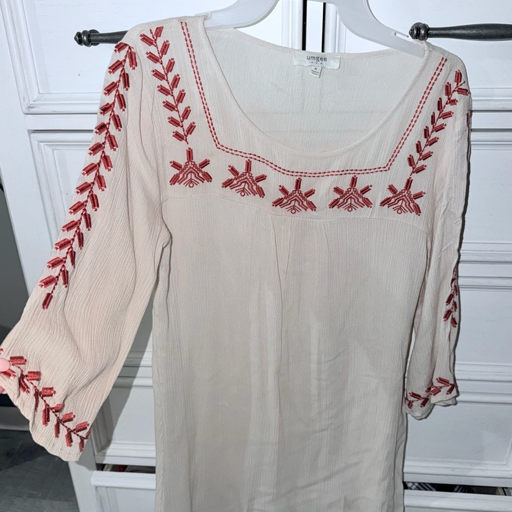 Umgee Beige Textured Top
